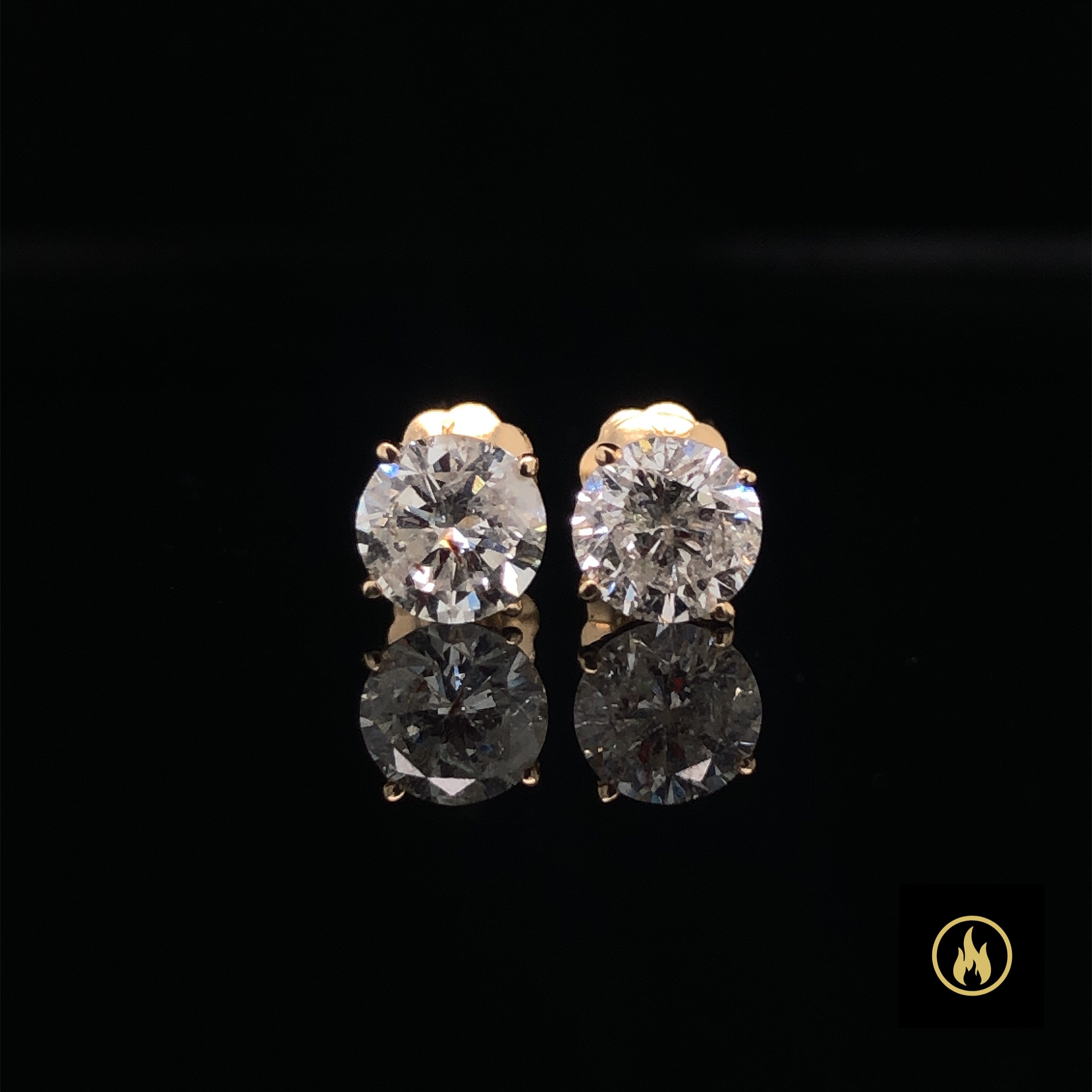 18ct White Gold Single Stone Diamond 0.40ct Stud Earrings