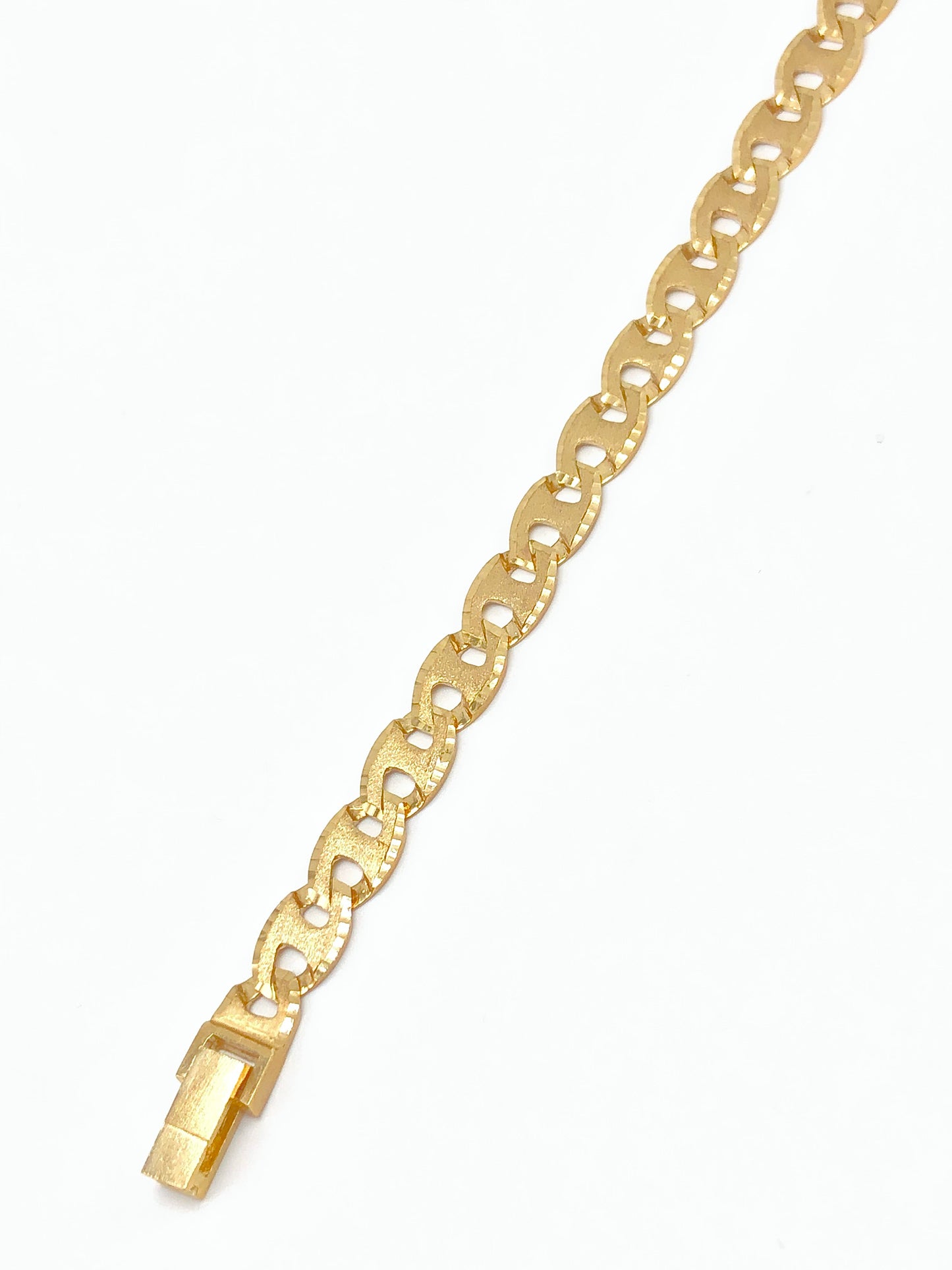 Yellow Gold Flat Mariner Anchor bracelet